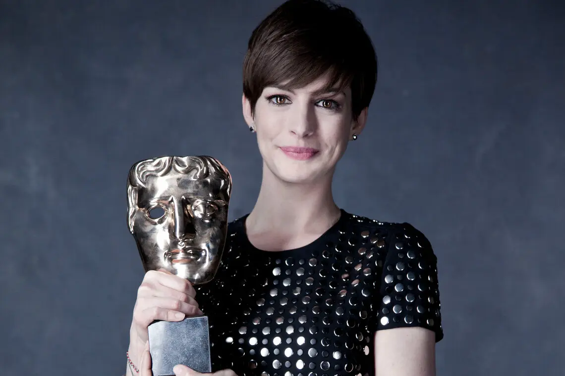 Anne Hathaway